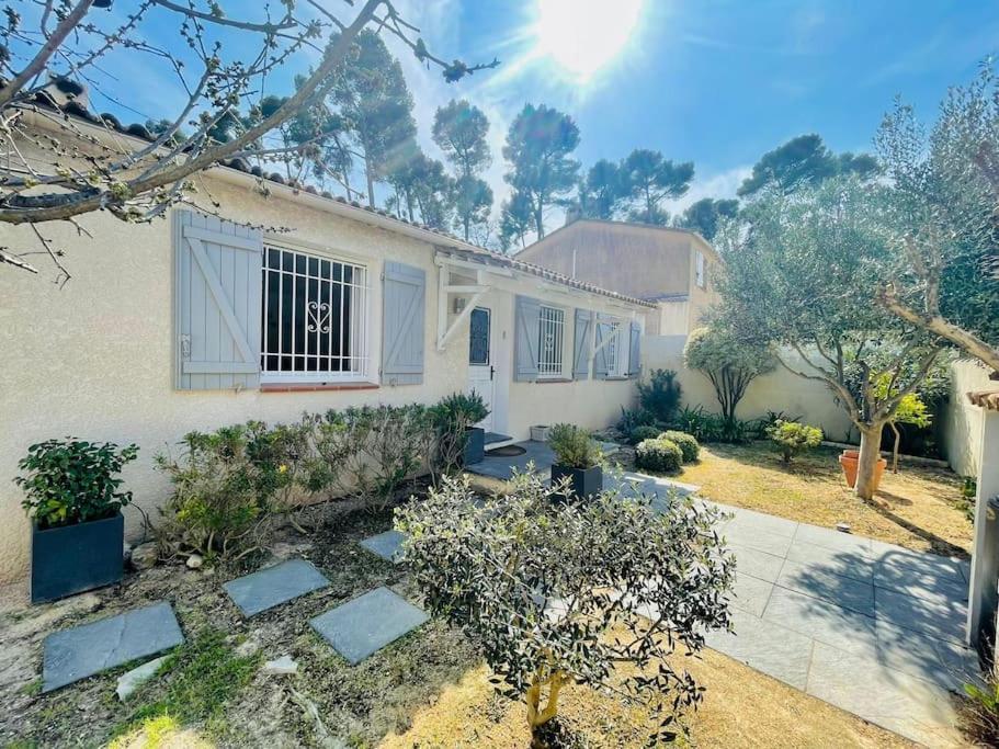 Villa Confort Jacuzzi Barbecue Clim Parking Marseilles Buitenkant foto